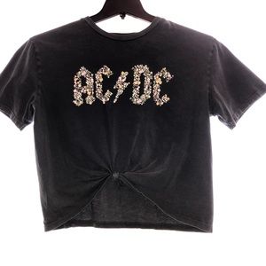 And Finally‎ Knot Crop